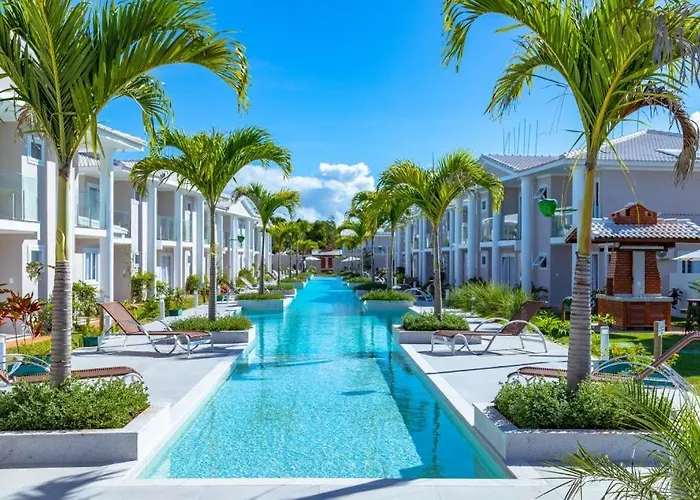Apartamento Em Arraial D'Ajuda Com Piscina Sauna Academia Porto Seguro